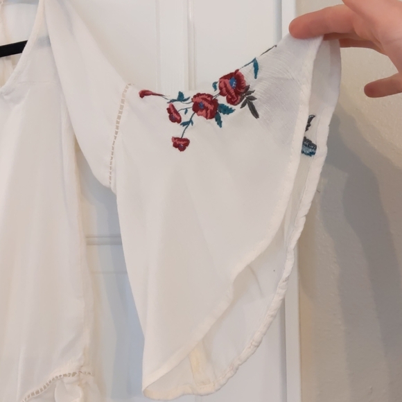 American Eagle Festival Boho festival floral top cream ivory embroidery Small - Picture 7 of 13